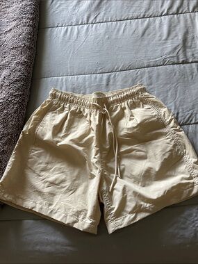STANDARD/CLŌTH Nude Elastic Waist Shorts